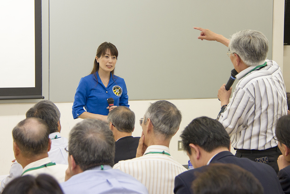 講演会　宇宙飛行士　山崎 直子 氏